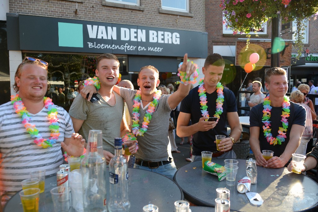 ../Images/Zomercarnaval Noordwijkerhout 2016 330.jpg